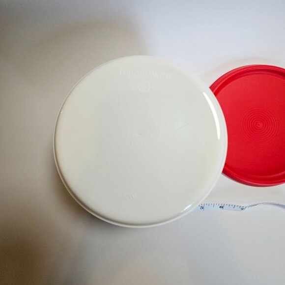 Tupperware Tree of Hearts 1.4L - Picture 4 of 4